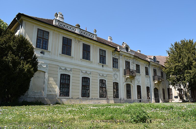 Файл:Aspremont palace 03.jpg