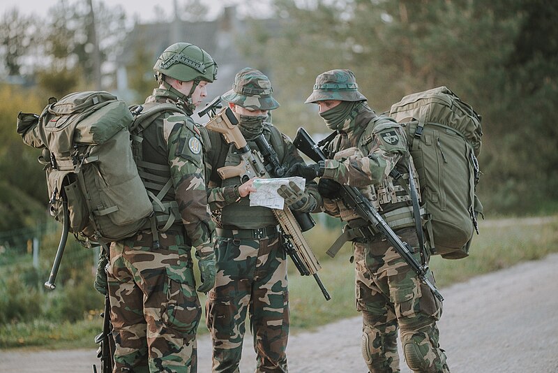 Файл:Lithuanian riflemen during competition.jpg