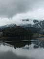 El Castillo de Ozu y el Rio Hiji