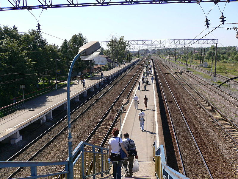 Файл:Stolbovaya-station.jpg