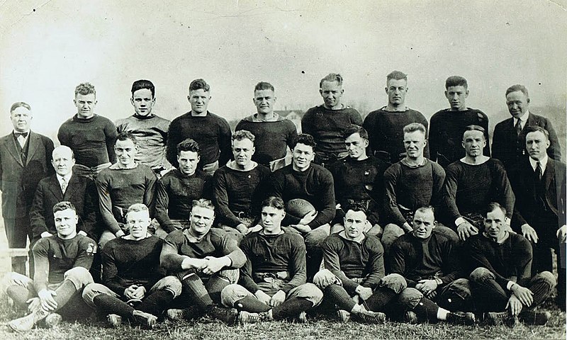 File:Greenbay packers 1920.jpg