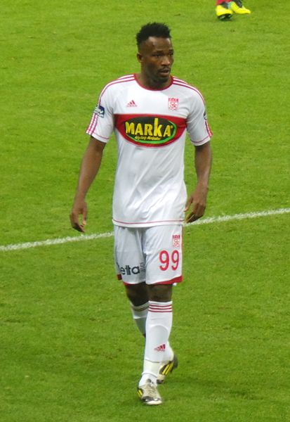 File:John Utaka'13.JPG