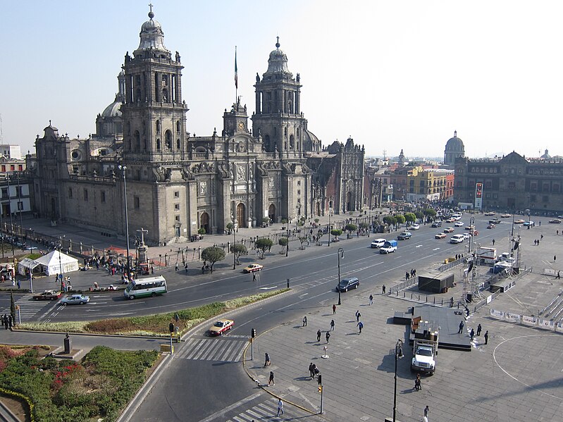 File:Mexico City Zocalo Cathedral.jpg