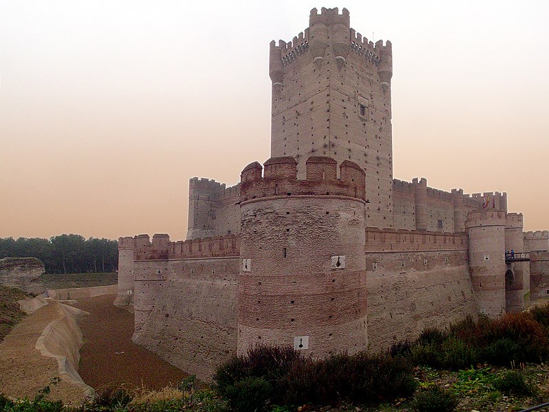 File:Mota-Castillo de la Mota.jpg