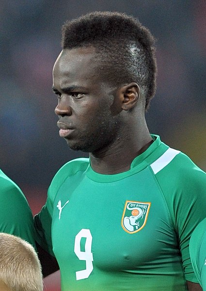 File:Cheick Ismael Tiote 8920.JPG