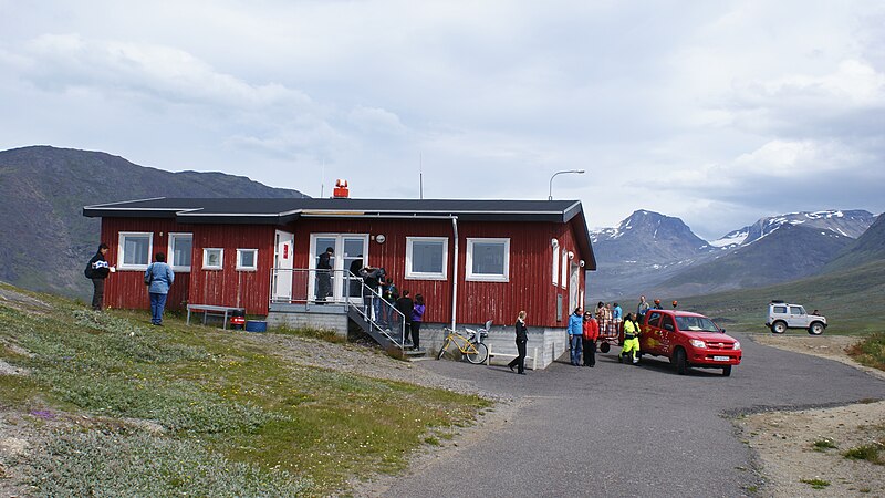 File:Narsaq-heliport-terminal.jpg