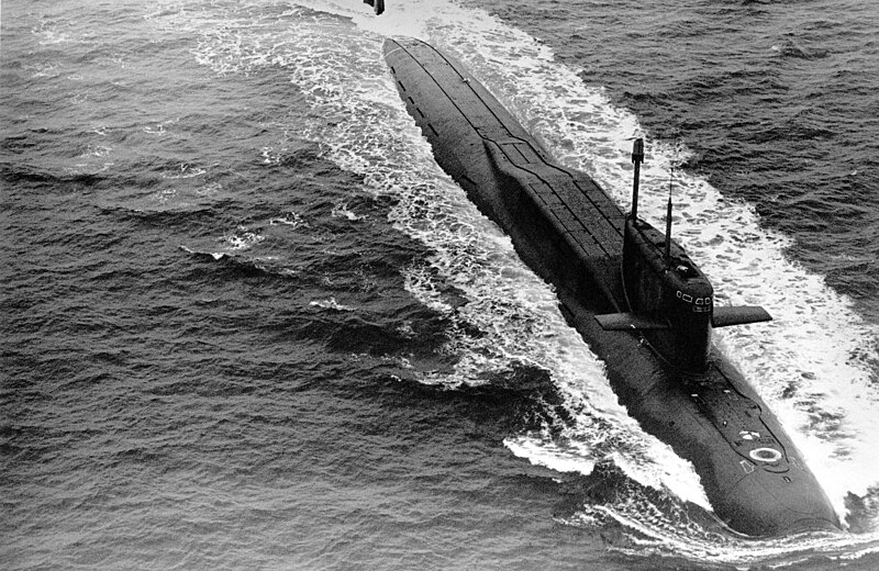 File:Submarine Yankee II class.jpg