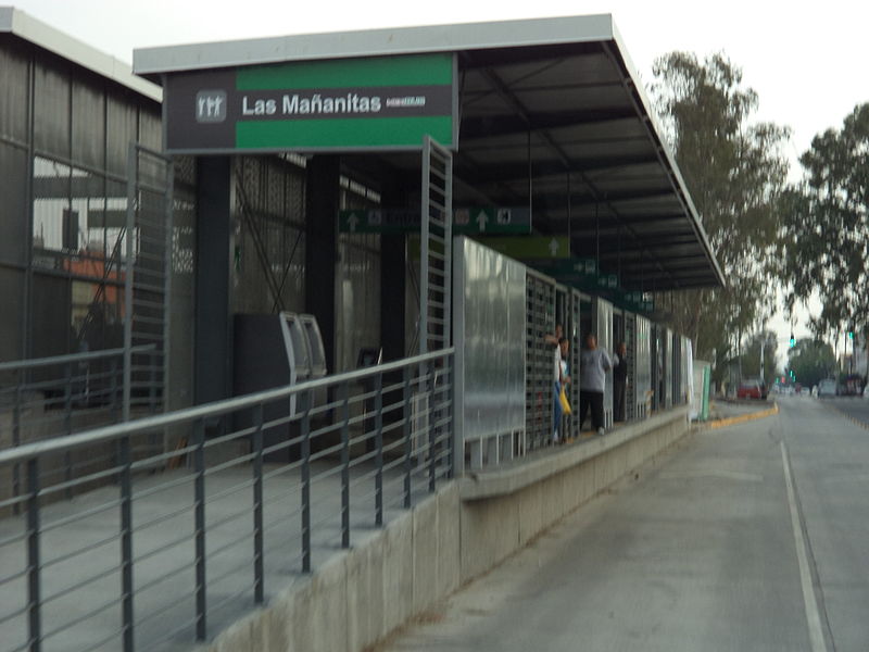 File:Mexibus Las Mañanitas 01.JPG