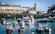 Porthleven Harbour 2017.jpg