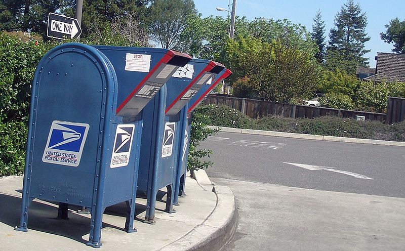 File:Post office drivethrough lane.jpg