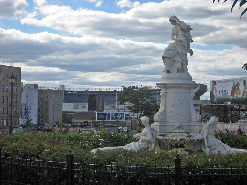 File:Bronx Yankee and park.jpg