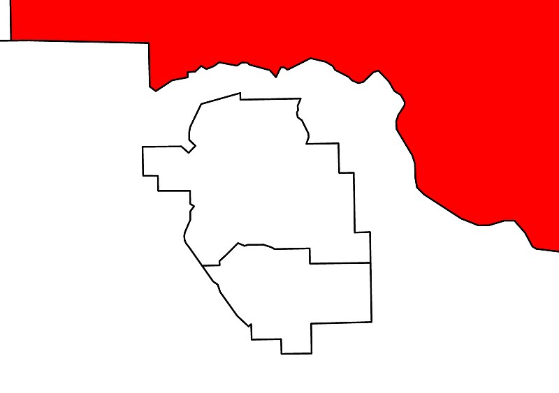 File:LacombePonoka in Red Deer.jpg