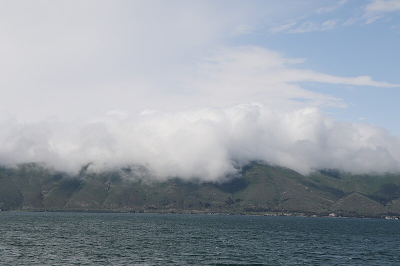 File:Lake Sevan 019.jpg