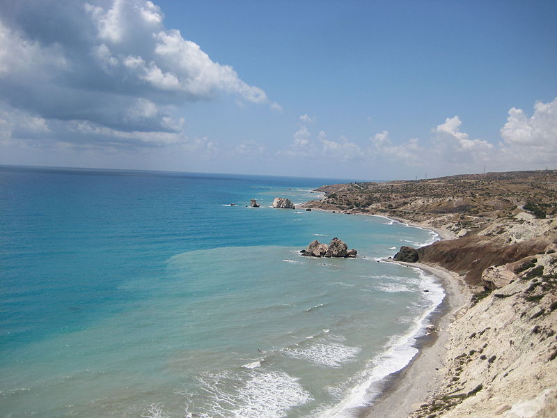 Файл:Petra Tou Romiou 01.jpg