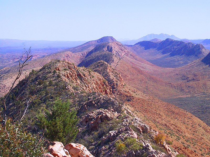 Archivo:West MacDonnell National Park.JPG