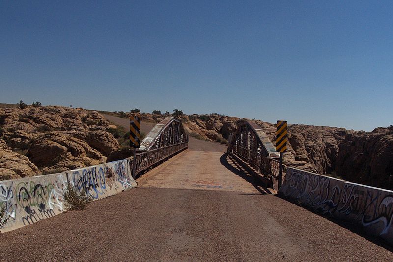 File:Chevelon Creek Bridge.jpg