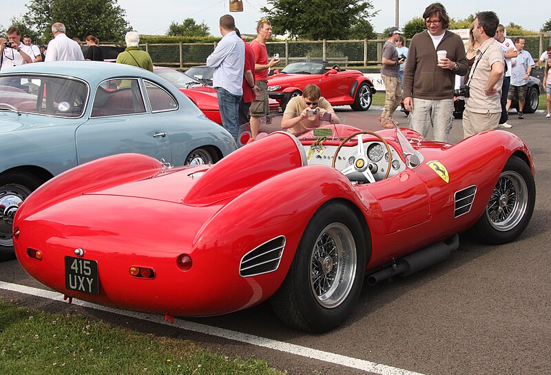 Файл:Ferrari196S-rear.jpg