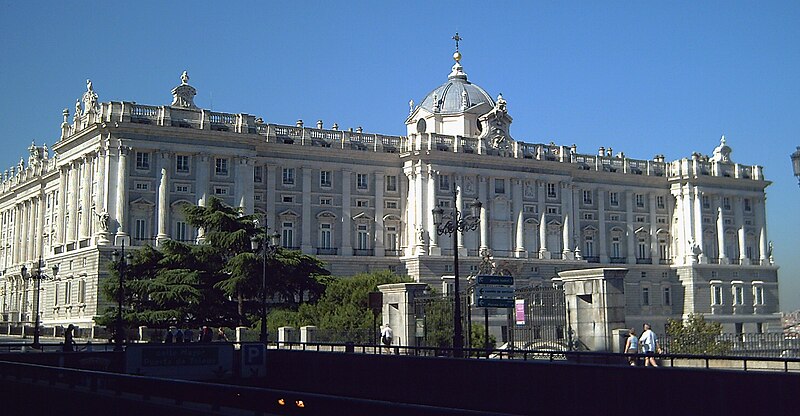 File:Palacio Real (Madrid) 07.jpg