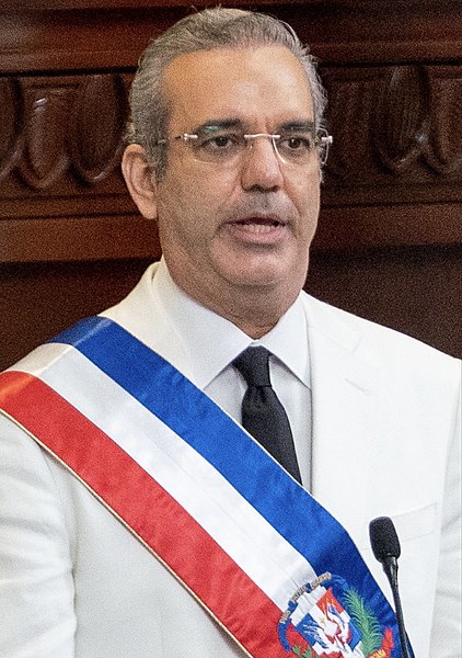 Archivo:President Abinader 2020.jpg