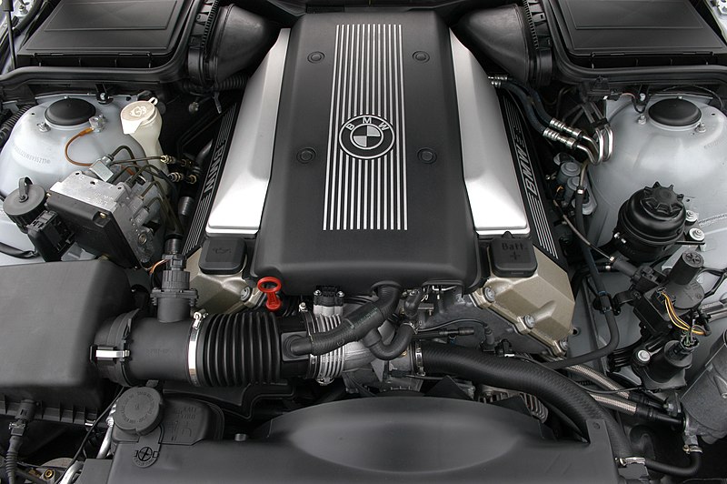 File:BMW M62B44.jpg