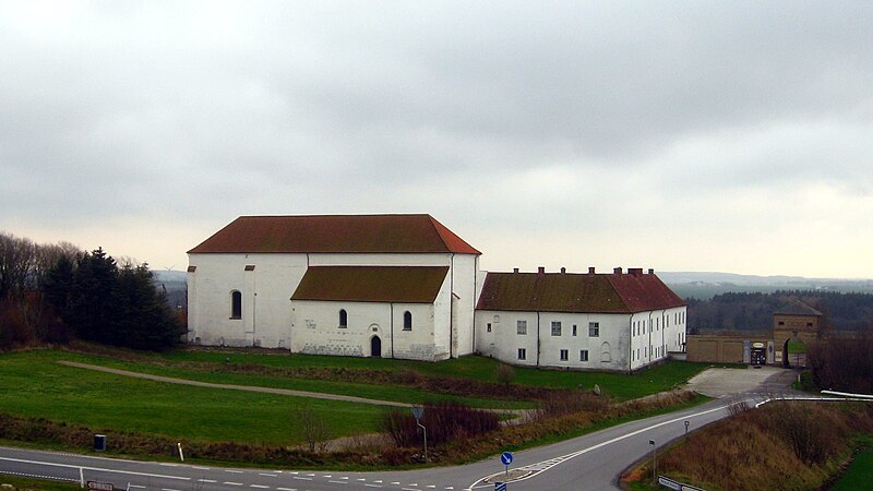 File:Boerglum Kloster 2009 (ubt).JPG