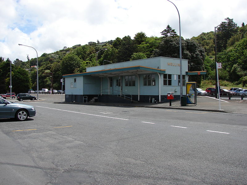 File:Melling railway station 01.JPG