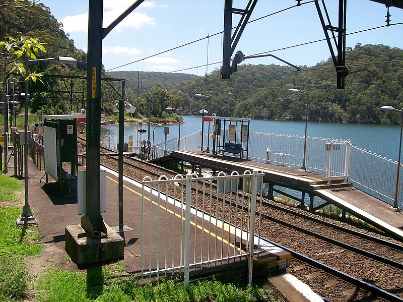 File:Wondabyne railway station.jpg