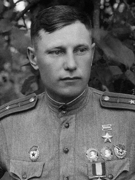 File:Alexander Pokryshkin 1 (cropped).jpg