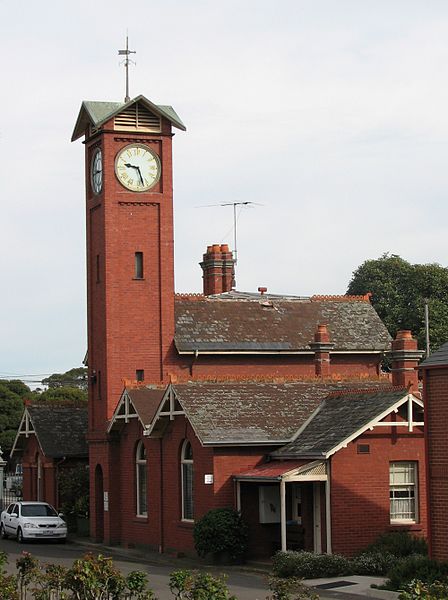 File:Clock Tower Kew.jpg