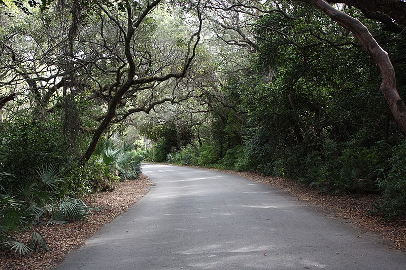 File:Greynolds Park golf course.jpg