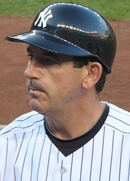 File:Rob Thomson 2011 (cropped).jpg