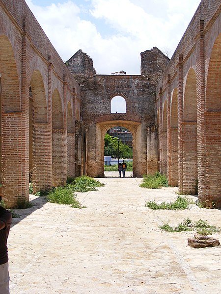 Archivo:San Sebastian Temple.jpg