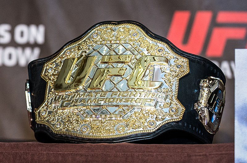 Archivo:UFC Championship Belt.jpg