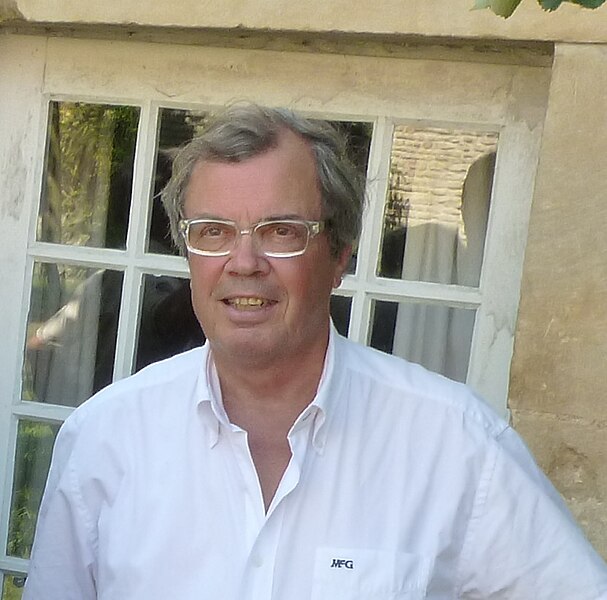 File:Alain Tourret août 2013.JPG