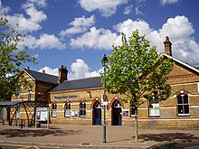 Penge East Railway Station.jpg