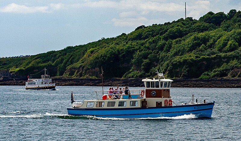 File:St Mawes ferry.jpg