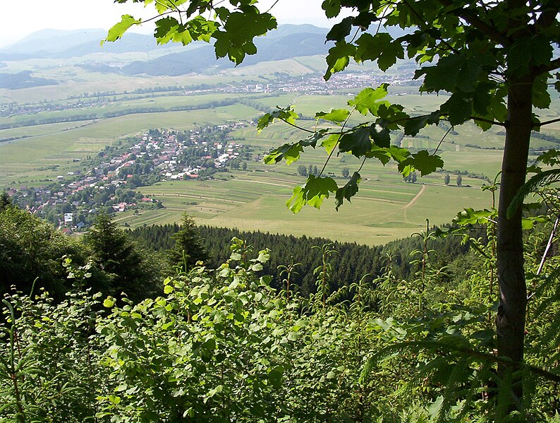 File:Ďurciná from the hill.jpg