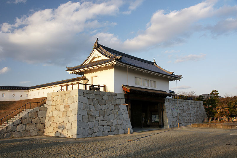 File:Ako Castle10n4272.jpg