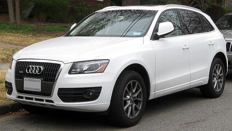 File:Audi Q5 -- 03-16-2012.JPG