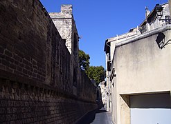 Murallas medievales de Aviñón.