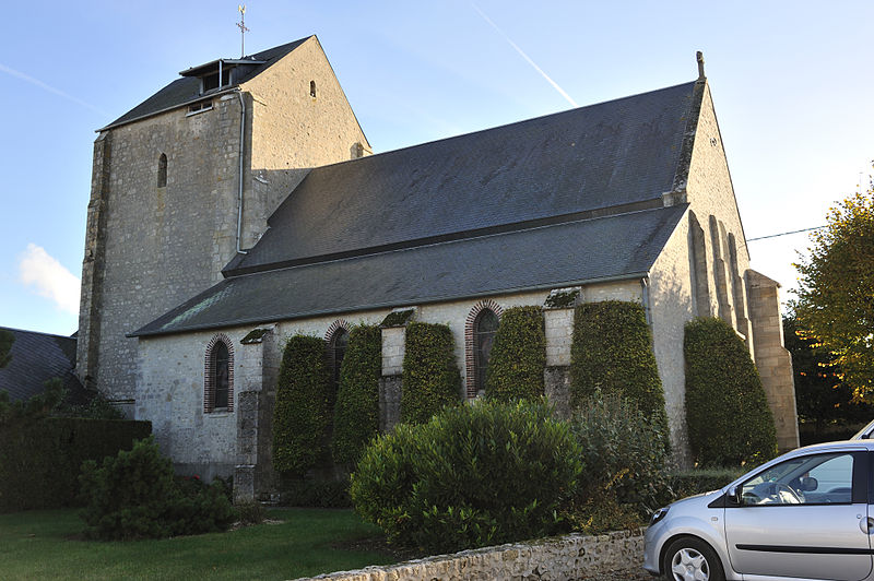 Archivo:Charmont-en-Beauce église Notre-Dame 1.jpg