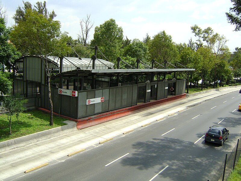 File:ESTACION CIRCUITO.JPG