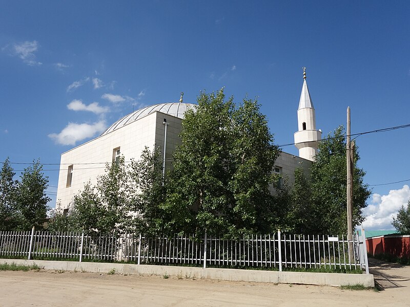 File:Nalaikh Mosque.jpg