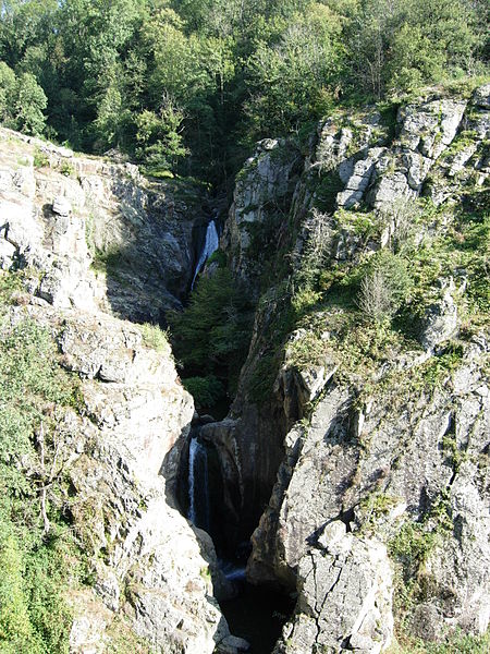 Файл:Arifat cascade.JPG