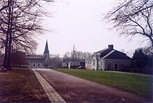 Authon mairie église.jpg