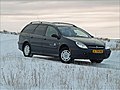 Citroen C5 on winter tyres.