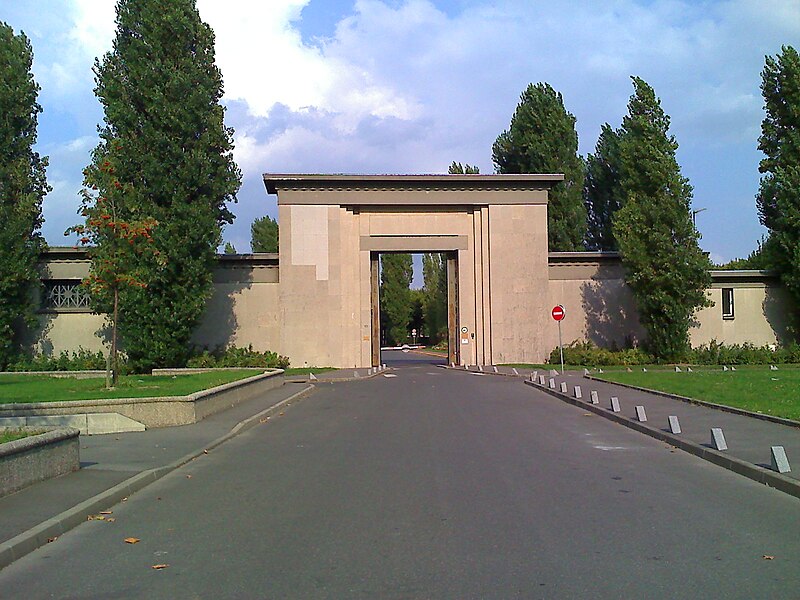 Файл:Entry-Cemetery-Thiais.jpg