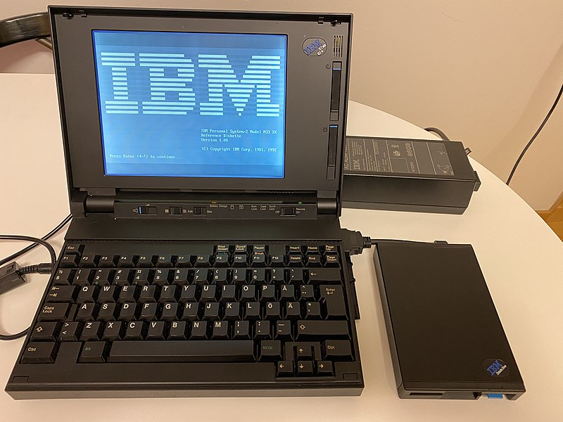 File:IBM PS2 N33.jpg