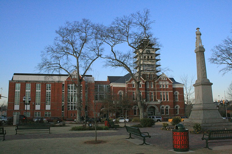 File:McDonough courthouse.jpg