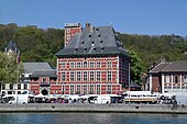 Curtius Museum, museum of archaeology and decorative arts, located on the bank of the Meuse